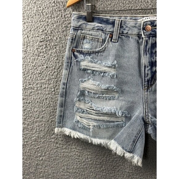 NWT Celebrity Pink The Bobby Denim Shorts Womens Size 7 Hi Rise Distressed Jeans - Picture 4 of 16